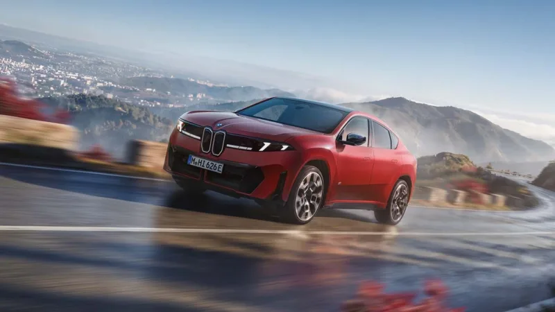 The first-ever BMW iX4 - Image 1597119/1