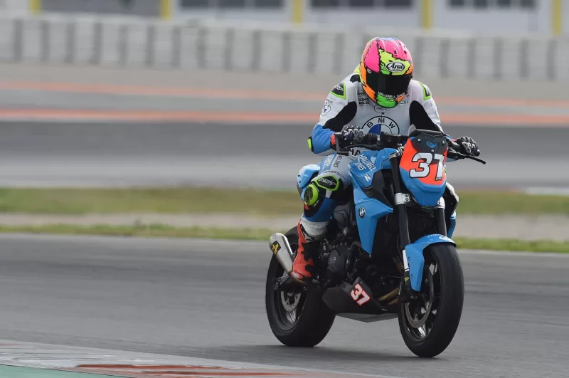 Halliwell Jones Motorrad and Burrell Take to the Track in 2024 - Image 186415/3