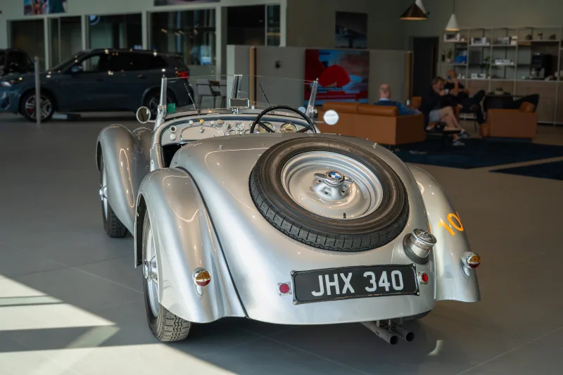 HALLIWELL JONES TO COMPETE IN 1000 MIGLIA RALLY - Image 744314/1