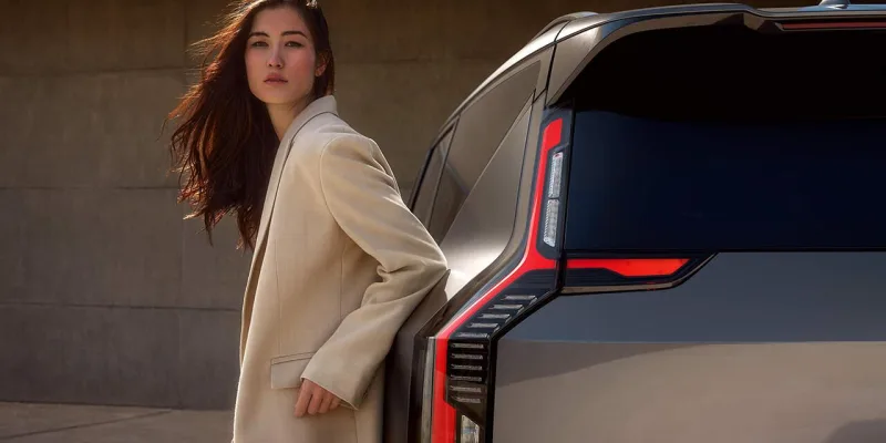 Athletic rear details