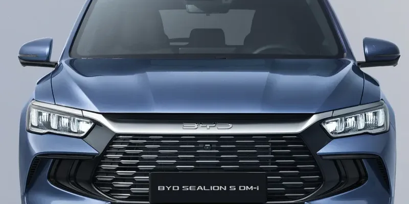 Illuminating LED headlights