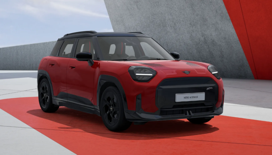 The All-Electric MINI Aceman E Sport
