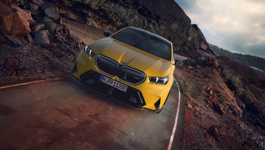 BMW M5 Saloon - Complimentary Service Inclusive Pack