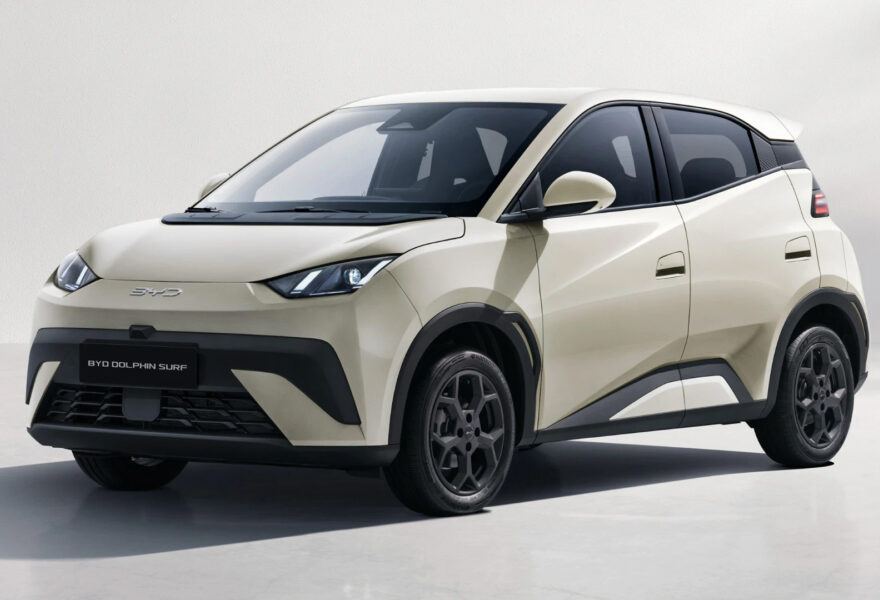 BYD Dolphin Surf Boost