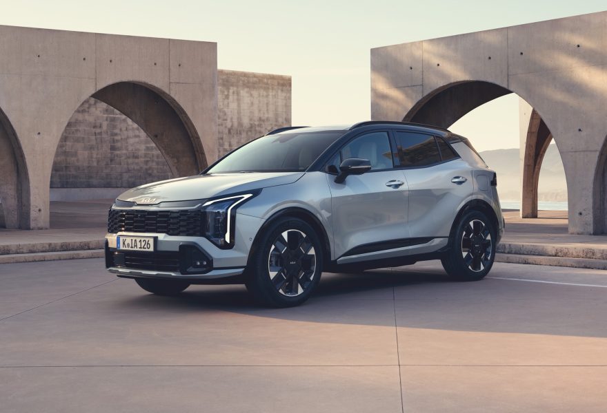 The New Kia Sportage 1.6 T-GDi 241 Phev GT Line Auto  PCH