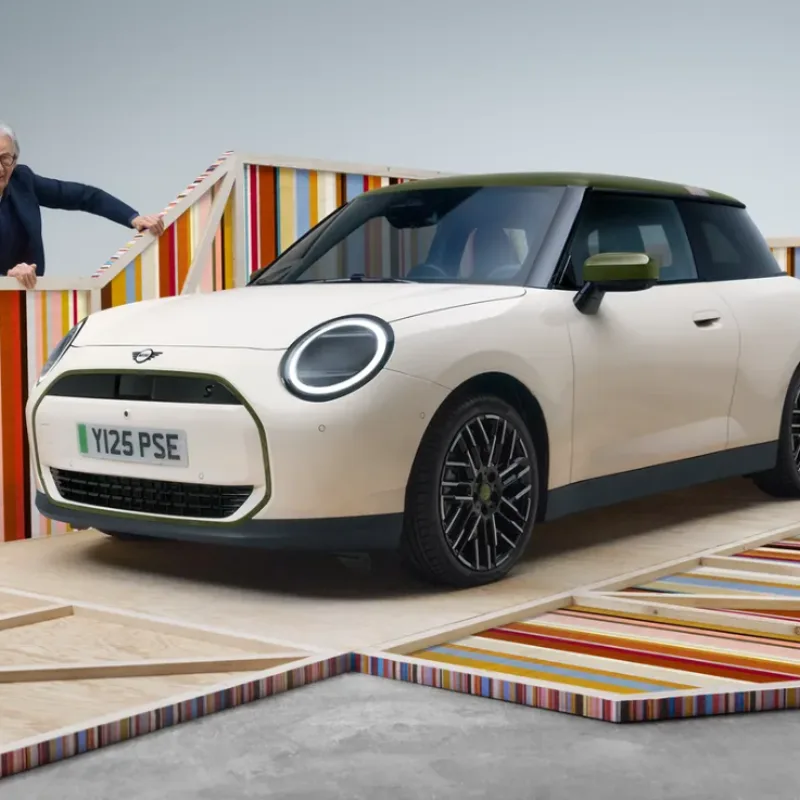 A New Chapter in British Style — Introducing the MINI Paul Smith Edition.