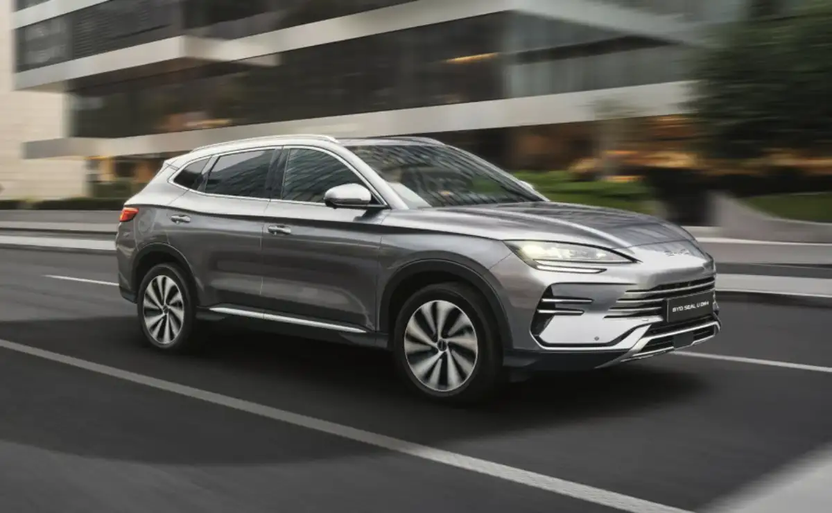 Plug-In Hybrid (PHEV) image