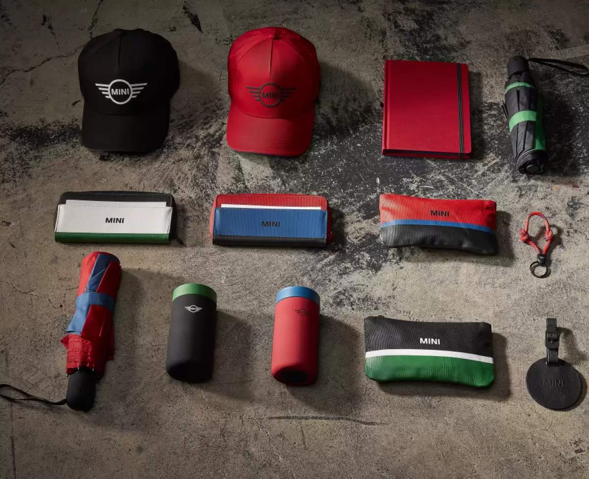 THE NEW MINI LIFESTYLE COLLECTION. image