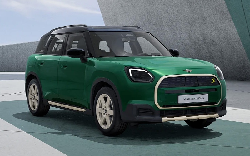 All-Electric MINI Countryman SE ALL4 Exclusive